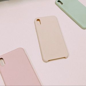 Glossier Pink Silicone Phone Case - iPhone XS Max